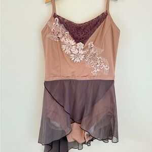 Dance Costume - size Adult Medium